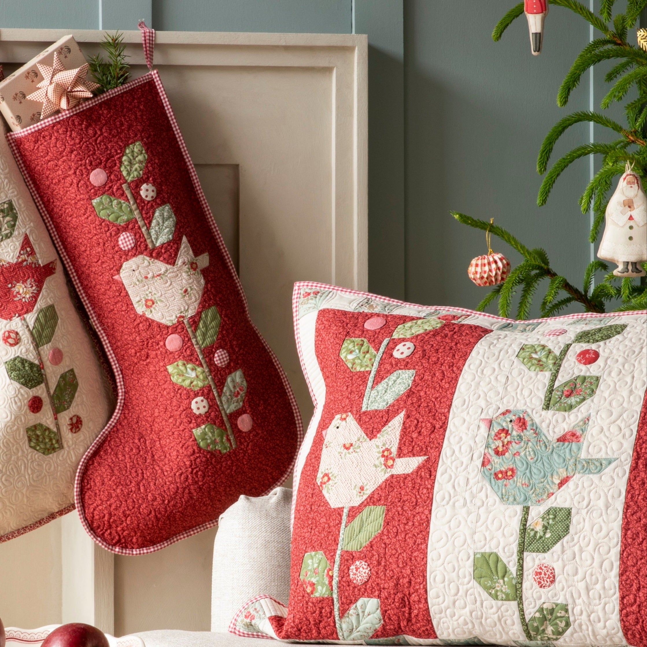 Tilda | Winter Bird Christmas Stocking Kit | Putty White or